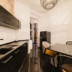 Luxury 4br Steps From Praca Do Comercio شقة Lisboa
