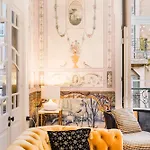 Luxury 4br Steps From Praca Do Comercio *