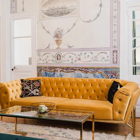 Luxury 4br Steps From Praca Do Comercio Apartamento *