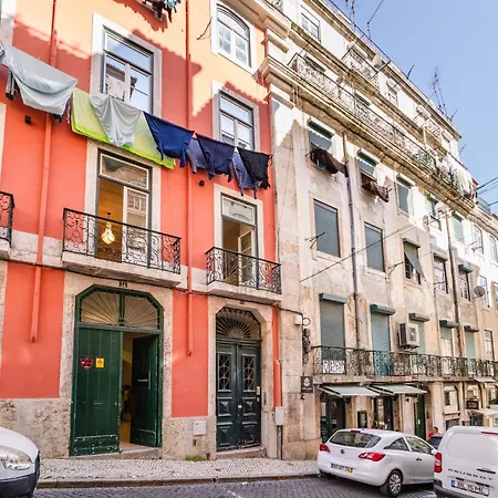 Luxury 4br Near Praca Do Comercio Апартаменты Лиссабон