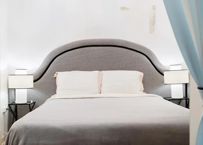 Διαμέρισμα Luxury 4br Steps From Praca Do Comercio