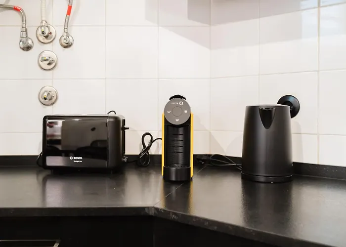 Luxury 4br Steps From Praca Do Comercio Διαμέρισμα