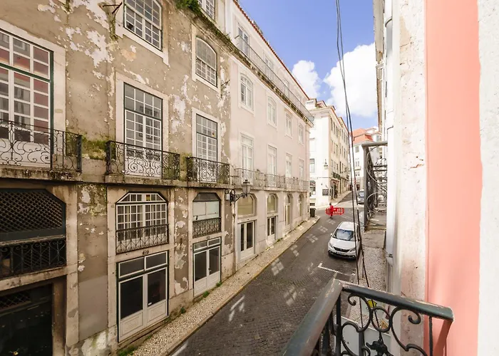 Διαμέρισμα Luxury 4br Steps From Praca Do Comercio