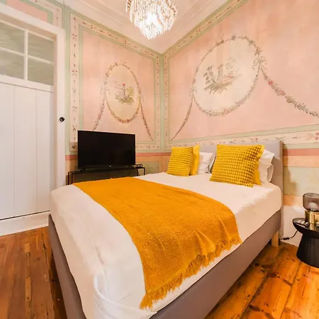 Lägenhet Luxury 4br Steps From Praca Do Comercio Lisboa