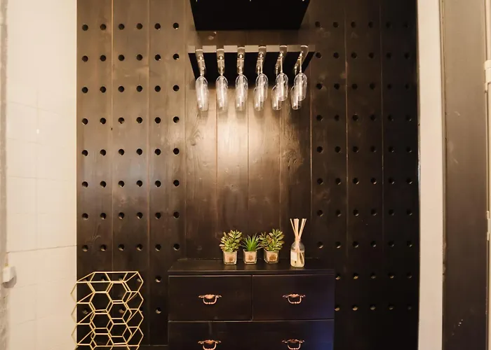 Luxury 4br Steps From Praca Do Comercio ליסבון