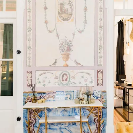 아파트 Luxury 4br Steps From Praca Do Comercio